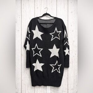 Black and White Star Pattern Sweater Dress